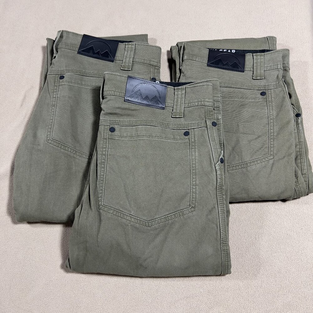 Wrangler Men's All Terrain Gear Utility Pant Trio Bundle
(New without tags)